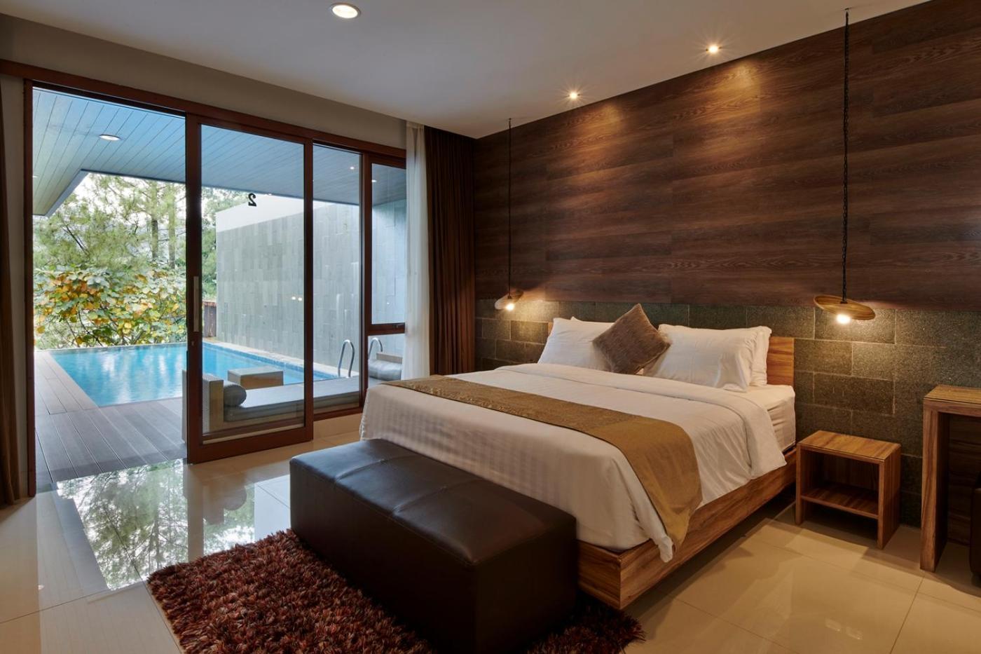 Anindya Hill View Villa 7 Bedrooms With A Private Swimming Pool Bandung Exterior photo