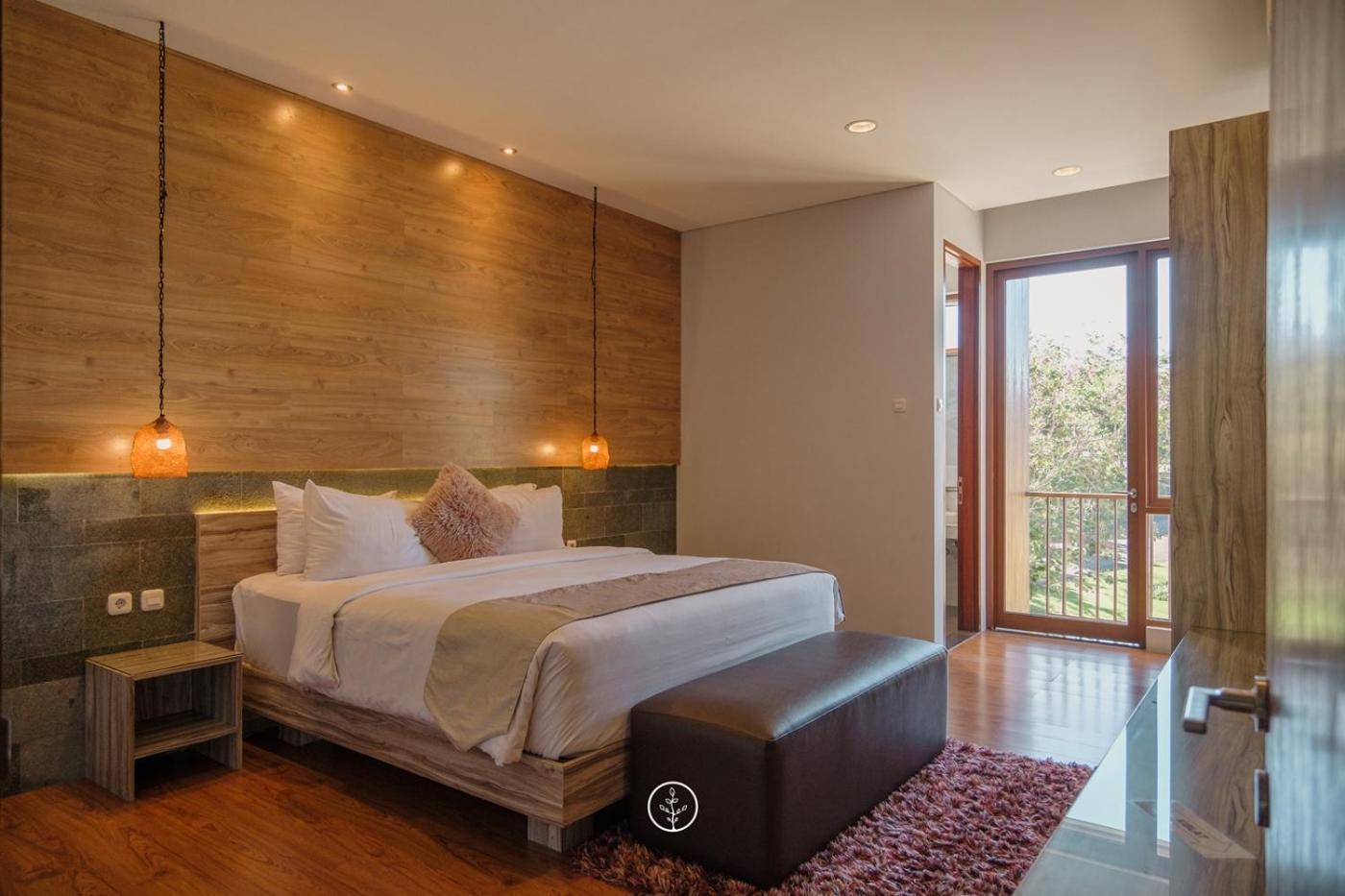 Anindya Hill View Villa 7 Bedrooms With A Private Swimming Pool Bandung Exterior photo