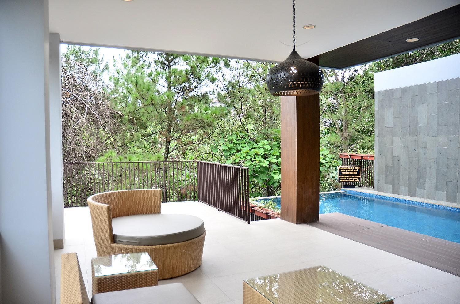 Anindya Hill View Villa 7 Bedrooms With A Private Swimming Pool Bandung Exterior photo